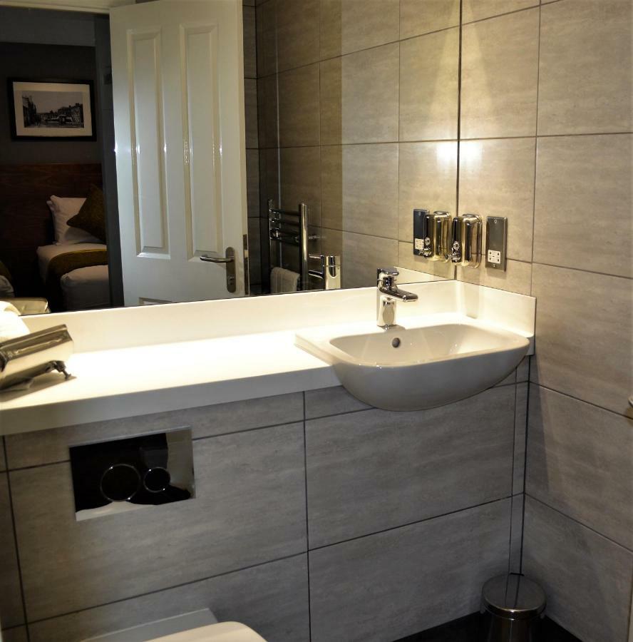 New Park Hotel Carmarthen Luaran gambar